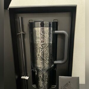 NEW 40oz Stanley Quencher H20 Tumbler - DEADLY DAMASK - Halloween 2025